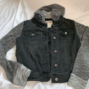 Women’s Denim Jacket